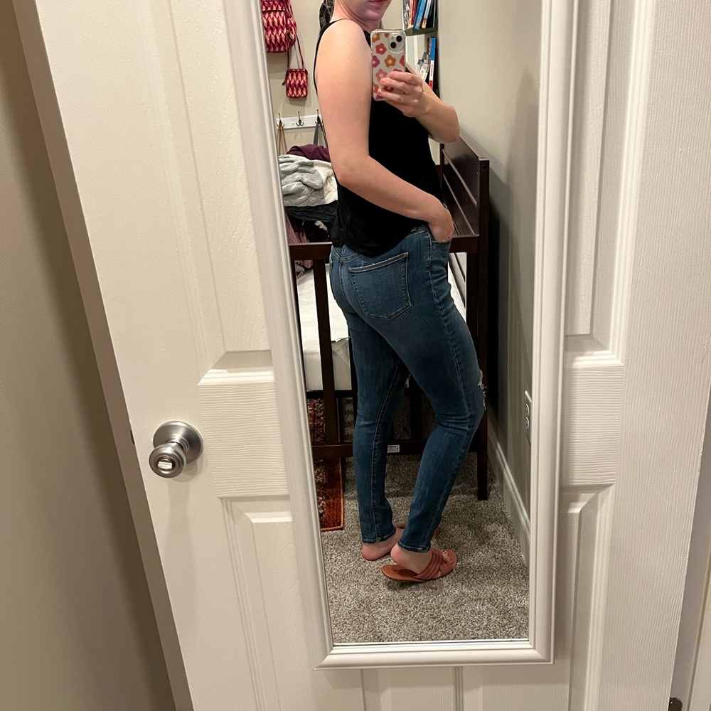 Universal Thread High Rise Skinny Jeans - Picture 8 of 8